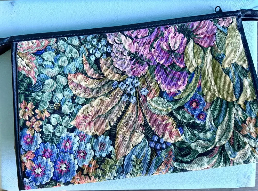 Vintage Victoria's Secret Floral Tapestry Makeup Bag 90s Y2K Travel Clutch